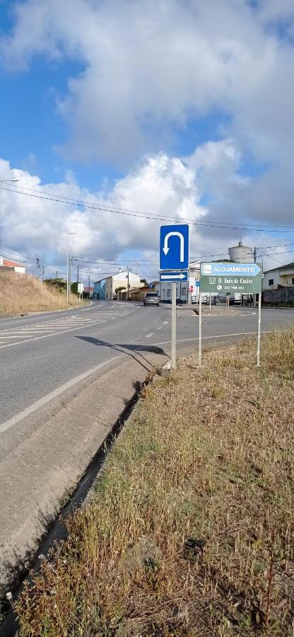 Alojamento Dona Ines De Castro Atouguia Da Baleia Exterior photo